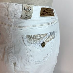 NWT Seven7 White jeans